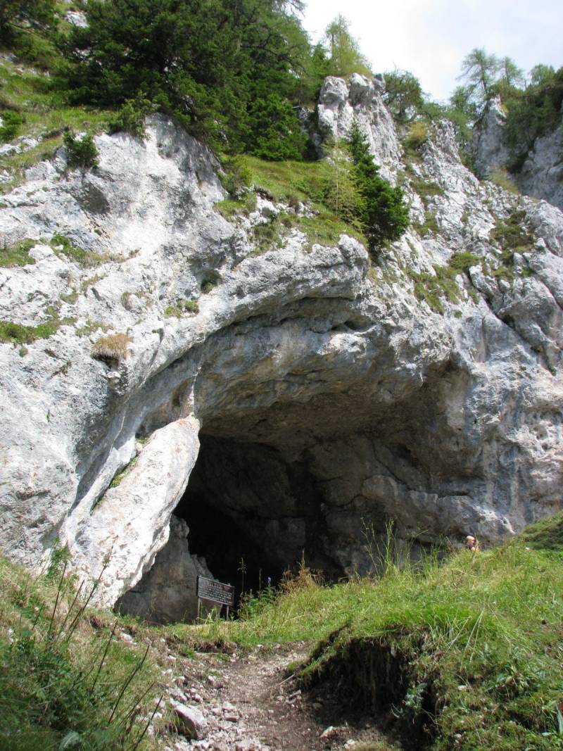 ถ้ำ POTOK , ประเทศสโลวีเนีย